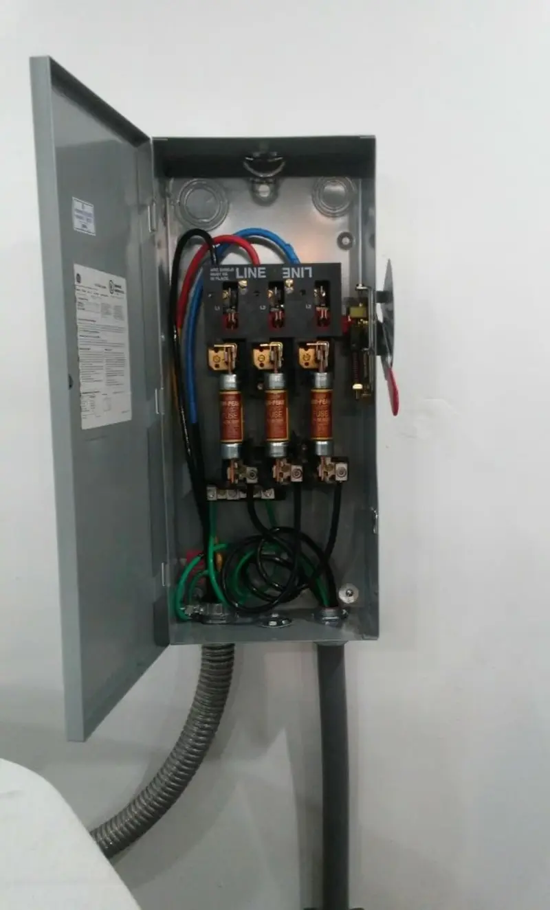 Three-phase disconnect switch installed for Electrical Wiring & Rewiring in Vestavia Hills